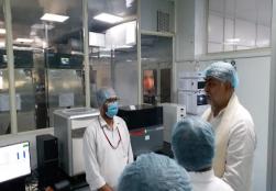 राज्य मंत्री श्री प्रहलाद सिंह पटेल ने उत्तराखंड स्थित पतंजलि फूड पार्क का स्थलीय निरीक्षण किया, साथ ही वहाँ के कर्मचारियों द्वारा एलोविरा, आंवला, शहद द्वारा तैयार किये जाने वाले उत्पादों की तकनीक और पैकेजिंग सिस्टम की जानकारी ली ।