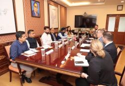 The Premier of Saskatchewan, the Honourable Scott Moe, along with a Canadian delegation, met with Shri Chirag Paswan, Union Minister of Food Processing Industries, at Panchsheel Bhawan, New Delhi.  During the meeting, a constructive discussion was held regarding concrete opportunities for collaboration between India and Saskatchewan in the sectors of food processing and agri-value chains.  Both sides explored the potential for strengthening partnerships in the fields of technology, investment, innovation, a