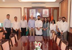 Shri Chirag Paswan, Union Minister, #MOFPI held a meeting with World Bank officials and senior officials of the Ministry at Panchsheel Bhawan, New Delhi to discuss important issues to give impetus to India's food processing sector. In the meeting, discussions were held on taking the #FoodProcessing sector to new heights through strong supply chain, value addition and increasing investment.