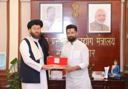 Hon'ble Minister of Food Processing Industries, Shri Chirag Paswan held bilateral discussions with H.E. Mawlawi Ataullah Omari, Afghanistan's Minister of Agriculture, Irrigation & Livestock. The meeting focused on enhancing cooperation in food processing through value addition, infrastructure development, technology, capacity building and promotion of bilateral trade.#FoodProcessing Hon'ble Minister of Food Processing Industries, Shri Chirag Paswan held bilateral discussions with H.E. Mawlawi Ataullah Omari, Afghanistan's Minister of Agriculture, Irrigation & Livestock. The meeting focused on enhancing cooperation in food processing through value addition, infrastructure development, technology, capacity building and promotion of bilateral trade.#FoodProcessing