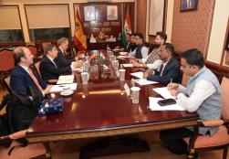 A Spanish delegation led by Spain's Minister of Agriculture, Fisheries, and Food, H.E. Mr. Luis Planas Puchades, met with Shri Chirag Paswan, Union Minister of Food Processing Industries, at Panchsheel Bhawan in New Delhi. The delegation also included Mr. Fernando Heredia Noguer, Deputy Director General of International Cooperation, and Mr. Juan Manuel Velasco, Counselor for Agriculture, Fisheries, and Food for India and Seychelles at the Embassy of Spain in India.  The Spanish Minister, who arrived in Indi