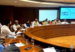 केंद्रीय खाद्य प्रसंस्करण उद्योग मंत्री श्री चिराग पासवान ने आज संसद भवन में मंत्रालय की परामर्शदात्री समिति की बैठक की अध्यक्षता की व मेगा फूड इवेंट #WorldFoodIndia2025 के लिए अपने विज़न को साझा किया। यह प्लेटफॉर्म देश-विदेश के निवेशकों और फूड इनोवेशन को बढ़ावा देगा और देश के फूड को दुनिया की हर डाइनिंग टेबल तक पहुंचाने और #Bharat को ग्लोबल फूड बास्केट बनाने में सहयोग करेगा।  बैठक के दौरान माननीय मंत्री जी ने सभा में उपस्थित सभी सांसदों से अपने निर्वाचन क्षेत्रों में इस दृष्टिकोण को साझा करने का निवेदन किय