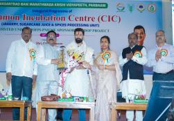 Union Minister of Food Processing Industries Shri Chirag Paswan addressed farmers, youth, students, and entrepreneurs at the inauguration of a Common Incubation Centre established under the #PMFMEScheme in Maharashtra. He emphasized value addition to local agricultural produce, promoting #VocalForLocal, and strengthening the goal of an 'Atmanirbhar Bharat' (Self-Reliant India) by fostering employment generation through entrepreneurship among the youth and women. #ProcessingForProsperity Union Minister of Food Processing Industries Shri Chirag Paswan addressed farmers, youth, students, and entrepreneurs at the inauguration of a Common Incubation Centre established under the #PMFMEScheme in Maharashtra. He emphasized value addition to local agricultural produce, promoting #VocalForLocal, and strengthening the goal of an 'Atmanirbhar Bharat' (Self-Reliant India) by fostering employment generation through entrepreneurship among the youth and women. #ProcessingForProsperity