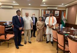 A Sri Lankan delegation held a meeting with the Union Minister Shri Pashupati Kumar Paras at Panchsheel Bhawan in Delhi. In the meeting, opportunities in the food processing sector were discussed in detail.