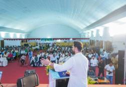 Union Minister of Food Processing Industries Shri Chirag Paswan addressed farmers, youth, students, and entrepreneurs at the inauguration of a Common Incubation Centre established under the #PMFMEScheme in Maharashtra. He emphasized value addition to local agricultural produce, promoting #VocalForLocal, and strengthening the goal of an 'Atmanirbhar Bharat' (Self-Reliant India) by fostering employment generation through entrepreneurship among the youth and women. #ProcessingForProsperity Union Minister of Food Processing Industries Shri Chirag Paswan addressed farmers, youth, students, and entrepreneurs at the inauguration of a Common Incubation Centre established under the #PMFMEScheme in Maharashtra. He emphasized value addition to local agricultural produce, promoting #VocalForLocal, and strengthening the goal of an 'Atmanirbhar Bharat' (Self-Reliant India) by fostering employment generation through entrepreneurship among the youth and women. #ProcessingForProsperity