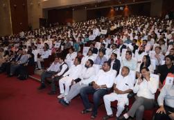 श्री चिराग पासवान, केंद्रीय मंत्री, #MOFPI ने आज निफ्टेम, कुंडली में आयोजित #SUFALAM2.0 का उद्घाटन किया। जिसके दौरान कार्यक्रम में उपस्थित इनोवेटर्स व उद्यमियों को संबोधित करते हुए कहा "यह स्टार्टअप कॉन्क्लेव इनोवेशन, कृषि-उद्यमिता एवं युवा भारत की आकांक्षाओं का संगम है" यह कार्यक्रम वर्तमान व प्रस्तावित #NIFTEM संस्थानों के समन्वय से एक भविष्योन्मुखी एवं वैश्विक स्तर पर प्रतिष्ठित खाद्य इकोसिस्टम को सशक्त बनाएगा। आइए हम सब मिलकर ऐसा भारत गढ़ें, जहाँ दुनिया के हर डाइनिंग टेबल पर कम से कम एक खाद्य उत्पाद मेड