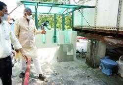 'स्वच्छता अभियान' के अंतर्गत मंत्रालय में राज्य मंत्री श्री प्रहलाद सिंह पटेल जी ने निरीक्षण कर अधिकारियों व कर्मचारियों को कार्यालय परिसर में स्वच्छता बनाए रखने और अनावश्यक चीज़ों को हटाने के निर्देश दिए।