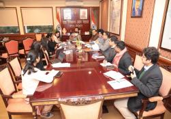 Union Minister of #MOFPI Shri ChiraPaswan  had a meeting with officials of DPIIT,GoI  and Invest India  at Panchsheel Bhawan, New Delhi. The meeting focused on outlining key priorities for the #foodprocessing industry ahead of the upcoming World Economic Forum Annual Meeting. Discussion also centred on positioning India as a global hub for innovation and investment in the food processing sector.