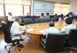 Union Minister of State for @MOFPI_GOI Shri @prahladspatel virtually interacted with #PMKSY applicants in presence of other senior officials at Panchsheel Bhawan in New Delhi today.  #WorldFoodIndia2023  #WFI2023