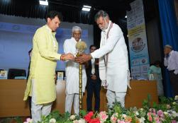  Lamp lighting by Shri Gajendra Singh Shekhawat, Union Minister of Jal Shakti, Government of India and Member of Parliament, Jodhpur, Rajasthan, Shri Prahlad Singh Patel, Minister of State, Food Processing Industries & Jal Shakti, Government of India and Shri Kailash Choudhary, Minister of State, Agriculture and Farmers' Welfare, Government of India