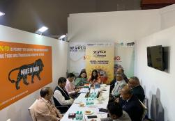 फूड इवेंट #WorldFoodIndia2023 के दौरान केंद्रीय मंत्री श्री पशुपति कुमार पारस ने श्री Vatimi Tidara Tuinasakea Kaunitawake Rayalu, मिनिस्टर फॉर एग्रीकल्चर एंड वॉटरवेस, फिजी से मुलाकात की और फूड प्रोसेसिंग क्षेत्र व अन्य व्यापारिक मुद्दों से संबंधित चर्चा की।