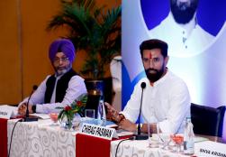 Union Minister of #MOFPI Shri Chirag Paswan chaired the roundtable interaction with companies engaged in the food & allied sectors in Mumbai. Shri Chirag Paswan mentioned that MoFPI holds a unique position amongst all the stakeholders and emphasized the vast opportunities that this sector has to offer.He also expressed his keenness to work with the industry for any issues faced by them and acknowledged the relentless efforts of all the stakeholders – the producers, processors, academia, startups & innovator