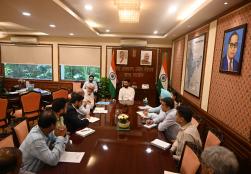 Union Minister of #MOFPI Shri Chirag Paswan  held a meeting with a delegation of the Irradiation Industries Association of India at Panchsheel Bhawan, New Delhi, today. During the meeting, discussions focused on the advancements in food irradiation technology and its potential benefits for the #foodprocessing sector.