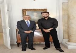 केंद्रीय खाद्य प्रसंस्करण उद्योग मंत्री श्री चिराग पासवान ने आज पेरिस में श्री Jawed Ashraf, फ्रांस में भारत के राजदूत और @IndiaembFrance के अधिकारियों से मुलाकात की, जिसके दौरान फ्रांस में भारत के #FoodProcessing उद्योगों को बढ़ावा देने के तरीकों पर विस्तृत चर्चा की गई।