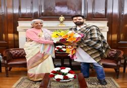 Union Minister of #MOFPI Shri Chirag Paswan met Union Minister of Finance Smt Nirmala Sitharaman to discuss the Ministry's proposals for #Budget2025. With a mission to build #ViksitBharat, the discussion focused on strengthening food processing infrastructure, fostering entrepreneurship, and driving innovation to empower farmers, support MSMEs, and transform the sector.   #ProcessingForProsperity