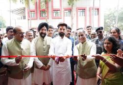  Union Minister of #MOFPI Shri Chirag Paswan inaugurated the Food Processing Business Incubation Centre at NIFTEM, Thanjavur today. This state-of-the-art facility will empower start-ups, entrepreneurs, and small farmers by providing access to cutting-edge infrastructure, fostering innovation, and supporting research and development (R&D). The centre will play a crucial role in enhancing value addition in the food processing sector, enabling smallholder farmers to integrate into the food value chain.