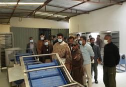 Union Minister of Food Processing Industries, Shri Chirag Paswan, visited a Sea-buckthorn and Dairy Processing Unit—supported under the #PMFMEScheme—in Tirith village of the Nubra district in Ladakh. This visit highlights the effective implementation of the #PMFME scheme in fostering local entrepreneurship, value addition, and livelihood generation in remote regions. Through the PMFME, the Ministry is continuously working towards making local communities self-reliant and prosperous, while simultaneously emp