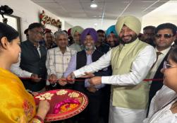 खाद्य प्रसंस्करण मंत्रालय (MOFPI) आगामी वित्तीय वर्ष में 100 नए खाद्य परीक्षण प्रयोगशालाओं की स्थापना करने की योजना बना रहा है। आज, महाराजा रणजीत सिंह तकनीकी विश्वविद्यालय, बठिंडा में एक अत्याधुनिक खाद्य परीक्षण प्रयोगशाला का उद्घाटन किया गया। ₹2.89 करोड़ की लागत से बनी इस प्रयोगशाला में ₹2.53 करोड़ की सब्सिडी MOFPI द्वारा दी गई है। यह प्रयोगशाला पंजाब के मलवा क्षेत्र में खाद्य गुणवत्ता और सुरक्षा मानकों को बढ़ावा देगी।