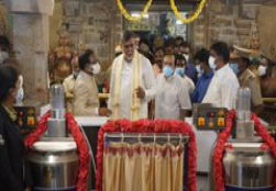 MoS Shri Prahlad Singh Patel inaugurated the Coconut Water Prasadam Unit developed by IIFPT at Mariamman Temple.
