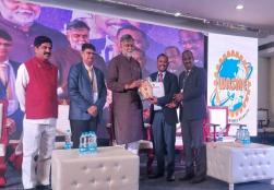 Union Minister of State for #MOFPI Shri Prahlad Singh Patel attended International Conference on Food Processing Technology & Trade under 'Global Food Basket 2023' in Andhra Pradesh's NTR District, where he underlined the significance of #Millets in today's global scenario.