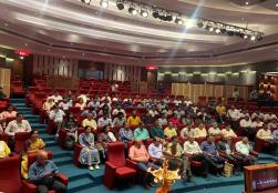 वर्ष 2047 तक #MOFPI का लक्ष्य लक्षित करने और भविष्य में खाद्य प्रसंस्करण क्षेत्र को विकास की दिशा में ले जाने हेतु आज मंत्रालय द्वारा #ChintanShivir का आयोजन किया गया, जिसकी शुरुआत केंद्रीय मंत्री श्री पशुपति कुमार पारस द्वारा दीप प्रज्ज्वलित कर की गई।    #ProcessingForProsperity