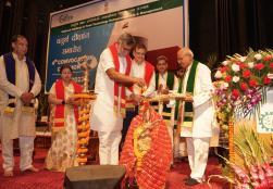 केंद्रीय राज्यमंत्री श्री प्रहलाद सिंह पटेल  जी, ने निफ्टम कुंडली के चौथे दीक्षांत समारोह में बी.टेक, एम.टेक, एमबीए और पीएचडी के छात्र-छात्राओं व शोधार्थियों को डिग्री प्रदान की।