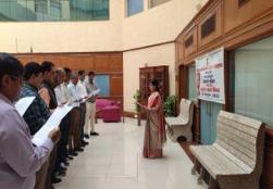 Secretary FPI, Smt Anita praveen administered preserve Unity, Integrity and security of nation Pledge to the officials of the @MOFPI_GOI during the observance of #RashtriyaEktaDiwas2022.