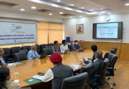 Today, Minister of State Shri @prahladspatel chaired a meeting with @NIFTEM_Tnj and @NiftemHaryana in the presence of Smt. Anita Praveen, Secretary, FPI and discussed the new technologies and reviewed different activities of NIFTEM.