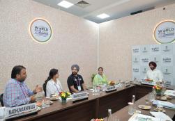 Minister of State for Food Processing Industries, Shri Ravneet Singh Bittu today interacted with the beneficiaries of #PMFMEScheme during #WorldFoodIndia2024 and appreciated the inspiring efforts made by them in the #FoodProcessing sector.  #ProcessingForProsperity