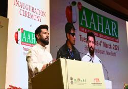 किसान हमारी अर्थव्यवस्था की रीढ़ हैं, और खाद्य प्रसंस्करण वह पुल है जो उन्हें उच्च आय और वैश्विक बाजारों से जोड़ता है। अपशिष्ट को कम करके, मूल्य में वृद्धि करके और निर्यात का विस्तार करके, हम अपने किसानों को पहले से कहीं अधिक सषक्त करते हैं।