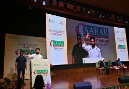 AAHAR एक प्रदर्शनी से अधिक है—यह कार्रवाई का आह्वान है। उद्योग के नेताओं को आगे आना चाहिए:- अत्याधुनिक खाद्य तकनीक में निवेश करना- खाद्य प्रसंस्करण और निर्यात को बढ़ाना- फार्म-से-फोक लिंक की मजबूती- मिलकर, हम भारत को एक वैश्विक खाद्य शक्ति बनाएंगे।