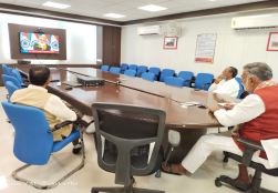 PM Shri Narendra Modi addressed a webinar on the positive impact of #Budget2022 on the Agriculture Sector. MoS Shri Prahlad Singh Patel joined the webinar via video conferencing from the Collectorate Office, Vidisha.