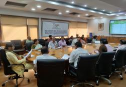  Union Minister of #MOFPI Shri @PashupatiParas chaired an Inter-Ministerial Empowered Committee (IMEC) meeting at Panchsheel Bhawan today to review the projects under #PMFMEScheme.  #AKAM #WFI2023 #IYM2023