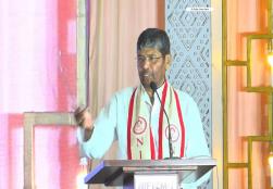 "फ़ूड प्रोसेसिंग के क्षेत्र में संरक्षण, भंडारण एवं मूल्यवर्धन की चुनौतियों पर काबू पाने हेतु टैकनोलजी प्रदान कर @NIFTEM_Tnj को अंतरराष्ट्रीय महत्त्व का संस्थान बनाने हेतु  मंत्रालय हर तरह से मदद करेगा" - श्री पशुपति कुमार पारस, केंद्रीय मंत्री, #MOFPI