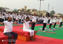  अंतर्राष्ट्रीय योग दिवस के अवसर पर केंद्रीय मंत्री श्री पशुपति कुमार पारस जी शासकीय इंटर कॉलेज परिसर हस्तिनापुर, मेरठ में आयोजित समारोह में शामिल हुए।  #YogaforHumanity #IDY2022 #75IconicIDYLocations