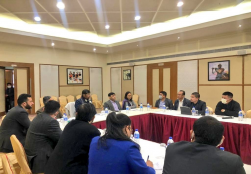 अपने मणिपुर के दौरे पर केंद्रीय मंत्री श्री पशुपति कुमार पासर जी ने राज्य में खाद्य प्रसंस्करण उद्योग से संबंधित महत्वपूर्ण विषयों पर स्थानीय उद्यमियों के साथ एक समीक्षा बैठक की। इस बैठके में मंत्रालय वरिष्ठ अधिकारी भी शामिल हुए।