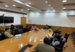 राज्य मंत्री श्री प्रहलाद सिंह पटेल जी की अध्यक्षता में प्रधानमंत्री किसान संपदा योजना (#PMKSY) के तहत आने वाले मेगाफूड पार्क योजना पर आधारित एक प्रस्तुतीकरण द्वारा योजना के विभिन्न पहलुओं पर विस्तार से चर्चा की गई।