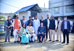 केंद्रीय मंत्री श्री पशुपति कुमार पारस जी ने मणिपुर दौरे पर इम्फाल में, प्रधानमंत्री किसान संपदा योजना (#PMKSY) की 'मेगा फू़ड पार्क योजना' के तहत स्थापित 'निलकुठि फ़ूड पार्क' में खाद्य प्रसंस्करण उद्योग के इकाइयों का जायज़ा लिया व कार्य पद्धति व कार्यप्रगति की समीक्षा की।