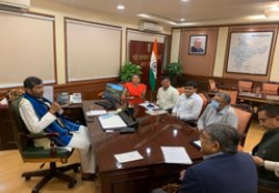 Union Minister Shri Pashupati Kumar Paras met with the President of PHD Chamber of Commerce and Industry, Shri Sanjay Aggarwal and discussed ways to boost the food processing sector to realise our collective vision of an Aatmanirbhar Bharat.