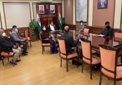 केंद्रीय मंत्री श्री पशुपति कुमार पारस जी की अध्यक्षता में ‘क्षमता विकास योजना’ पर आधारित एक बैठक हुई। बैठक में इस विषय पर आधारित एक प्रस्तुतीकरण की गयी।