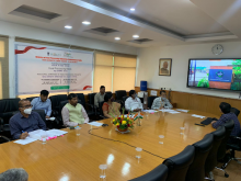 #FoodProcessingWeek | केंद्रीय मंत्री श्री पशुपति कुमार पारस जी ने वीडियो कॉन्फ्रेसिंग के माध्यम से  6 खाद्य प्रसंस्करण परियोजनाओंं का वर्चुअल शुभारंभ किया। इस अवसर पर स्वास्थ्य और परिवार कल्याण  की राज्यमंत्री श्रीमती भारती प्रवीण पवार भी समारोह का हिस्सा बनीं। #AzadiKaAmritMahotsav