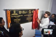 Shri Chirag Paswan, Union Minister for Food Processing Industries, inaugurated the Incubation Centre established under the #PMFMEScheme at Tezpur University, Assam. This state-of-the-art centre will provide modern food processing facilities to youth, startups, self-help groups (SHGs), and entrepreneurs. This will pave the way for local agricultural products to reach new markets with value addition. This initiative will also create new opportunities for innovation and entrepreneurship for youth, startups, #S