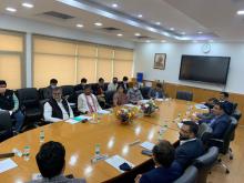 केंद्रीय मंत्री श्री पशुपति कुमार पारस और राज्यमंत्री श्री प्रहलाद सिंह पटेल ने आज पंचशील भवन में उद्योग संघ की एक अहम बैठक की संयुक्त रूप से अध्यक्षता की व उद्योग संघों के प्रतिनिधि मंडल के साथ बातचीत की।