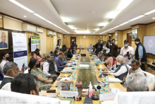 आज दिल्ली स्थित कृषि भवन में खाद्य प्रसंस्करण उद्योग मंत्रालय और पशुपालन और डेयरी विभाग, मत्स्य पालन, पशुपालन और डेयरी मंत्रालय के बीच कई महत्वपूर्ण समझौता ज्ञापन पर हस्ताक्षर हुए। इस समझौता ज्ञापन द्वारा दोनों मंत्रालय इस बात को सुनिचित करेंगे कि लाभार्थियों को मंत्रालय की #PMKSY और #PMFME और पशुपालन और डेयरी विभाग, की डेयरी विकास योजनाओं के तहत अधिक से अधिक लाभ मिल सके।