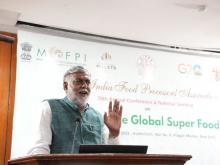Address by Union Minister of State for #MOFPI Shri @prahladspatel at the 78th Annual Conference & National Seminar on "Millets: The Global Super Food" organized by .@AifpaDelhi.   Live: https://fb.watch/jhba9yhSSd/?mibextid=RUbZ1f…