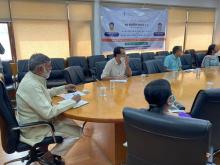  केंद्रीय राज्यमंत्री श्री प्रहलाद सिंह पटेल जी की अध्यक्षता में #PMFMEScheme व मोटा अनाज आधारित उत्पाद हेतु पीएलआई योजना पर आधारित एक बैठक हुई। इस बैठक में योजनाओं पर आधारित एक प्रस्तुतीकरण को दर्शाया गया व योजना की प्रगति व कार्यान्वयन के विभिन्न पहलुओं पर चर्चा की गई।  केंद्रीय राज्यमंत्री श्री प्रहलाद सिंह पटेल जी की अध्यक्षता में हुई एक अन्य बैठक में ऑपरेशन ग्रीन्स की अल्पकालिक हस्तक्षेप दिशानिर्देश पर आधारित एक प्रस्तुतीकरण को दर्शाया गया व उस पर विस्तार से चर्चा हुई।