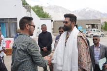 Union Minister of Food Processing Industries, Shri Chirag Paswan, visited a Sea-buckthorn and Dairy Processing Unit—supported under the #PMFMEScheme—in Tirith village of the Nubra district in Ladakh. This visit highlights the effective implementation of the #PMFME scheme in fostering local entrepreneurship, value addition, and livelihood generation in remote regions. Through the PMFME, the Ministry is continuously working towards making local communities self-reliant and prosperous, while simultaneously emp