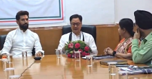 केन्द्रीय संसदीय कार्य व अल्पसंख्यक कार्य मंत्री श्री Kiren Rijiju ने आज नई दिल्ली के पंचशील भवन में स्थित #MOFPI का दौरा किया और खाद्य प्रसंस्करण उद्योग मंत्रालय के अपने कार्यकाल के दौरान सहयोग देने वाले सभी अधिकारियों एवं कार्मिकों का आभार व्यक्त किया। साथ ही उन्होंने केंद्रीय खाद्य प्रसंस्करण उद्योग मंत्री श्री Chirag Paswan के मंत्री पद संभालने की शुभकामनाएं दी और उनका सहृदय स्वागत किया।