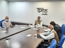 PM Shri Narendra Modi addressed a webinar on the positive impact of #Budget2022 on Rural Development. MoS Shri Prahlad Singh Patel joined the webinar via video conferencing from the Collectorate Office, Damoh.