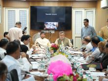 आज नई दिल्ली के पंचशील भवन में स्थित खाद्य प्रसंस्करण उद्योग मंत्रालय में केंद्रीय मंत्री श्री पशुपति कुमार पारस ने वर्ष 2023 की हिन्दी सलाहकार समिति की बैठक की अध्यक्षता की। बैठक में केंद्रीय राज्य मंत्री श्री प्रहलाद सिंह पटेल व केंद्रीय राजभाषा समिति के उपाध्यक्ष श्री भर्तृहरि महताब, राज्यसभा व लोकसभा के सांसद तथा गैर सरकारी सदस्य सहित अन्य राजभाषा अधिकारीगण भी शामिल हुए।